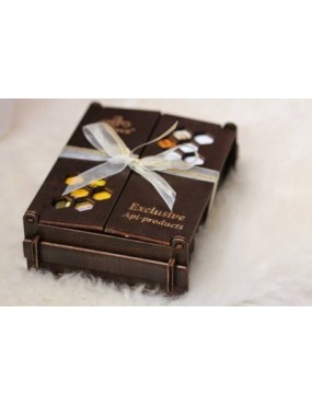 Exclusive ApiBeauty Wodden Box